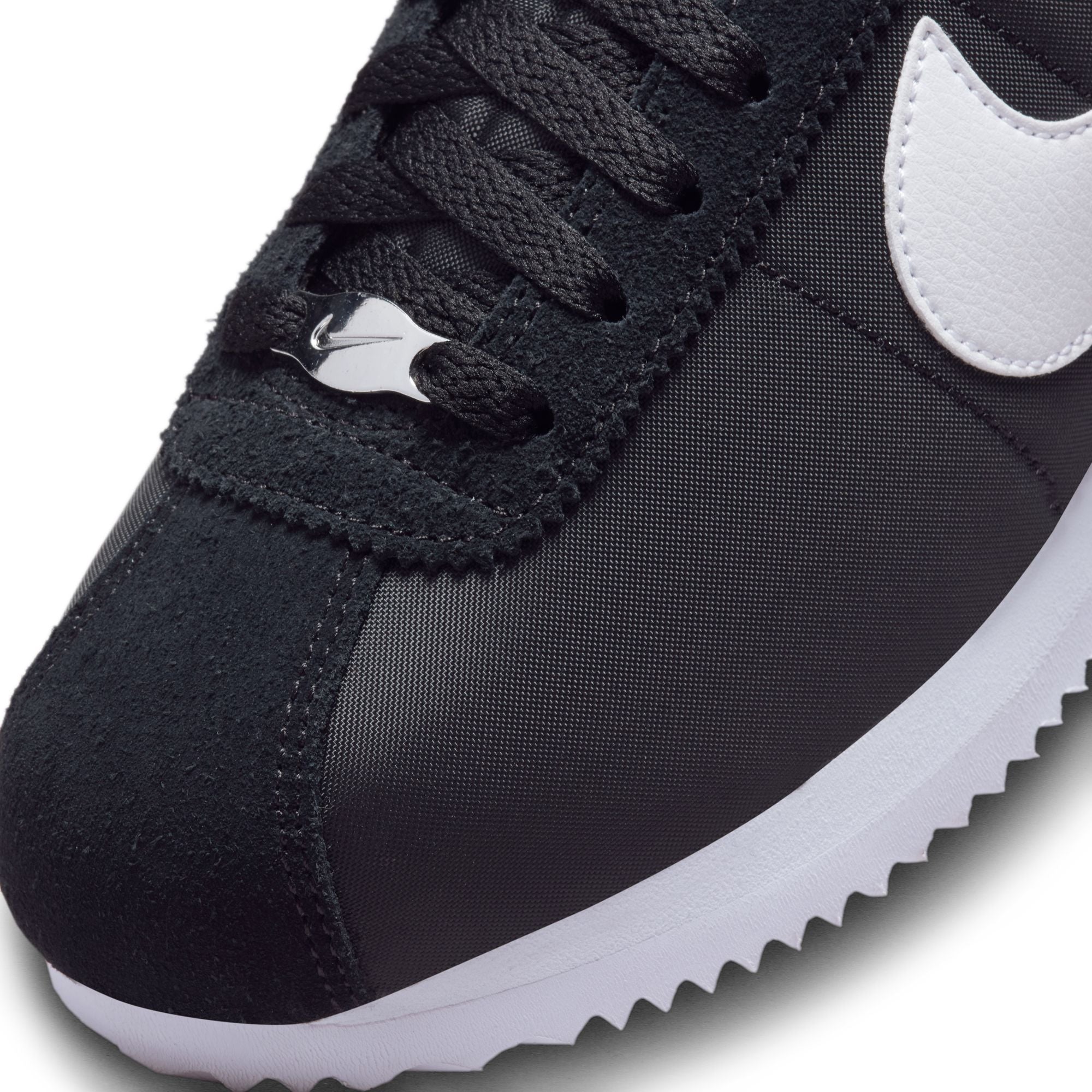 Cortez Black and White W FRUITION